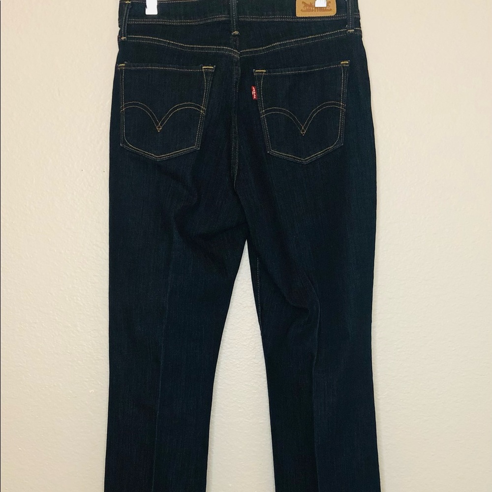 Levi's perfectly slimming 512 Bootcut jeans size 4 Like brand new!